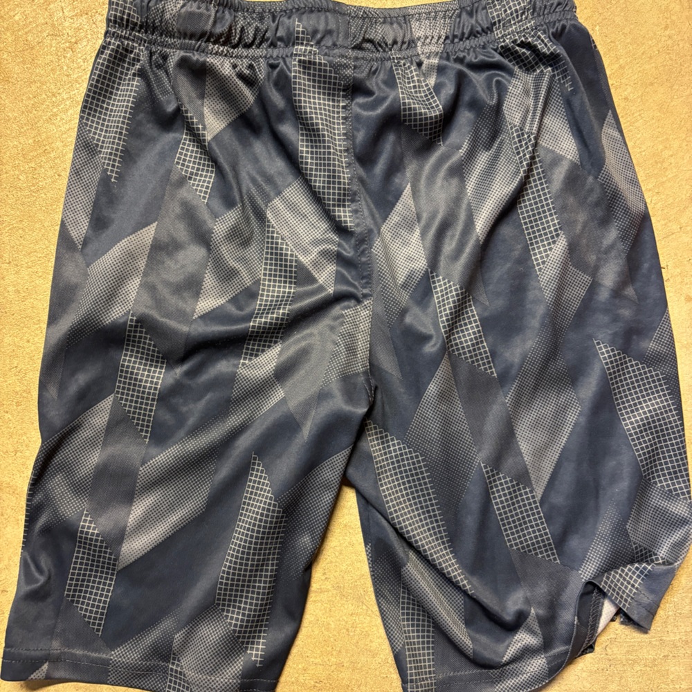 BOYS SHORTS - Picture 3 of 3